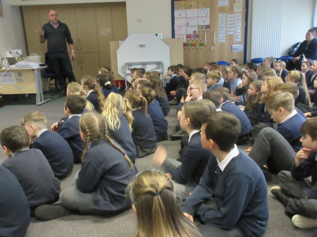 Be kind help others play together is the best way to play CAP.Co