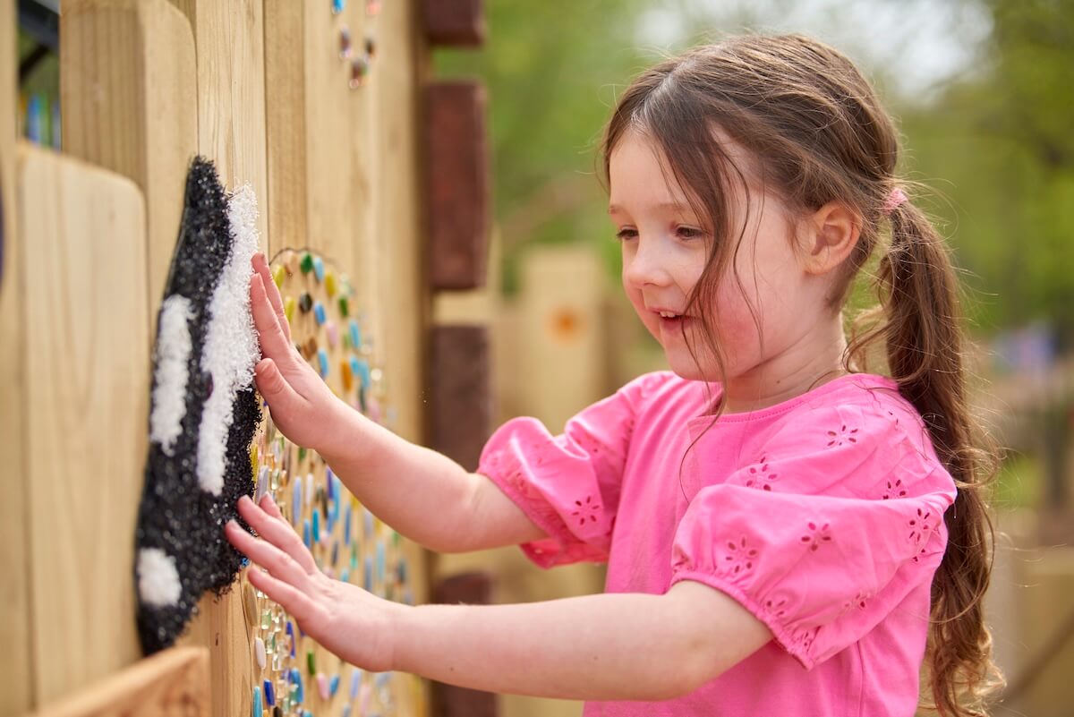 Hide and Secrets Adventure play at Burghley House by CAP.Co 2