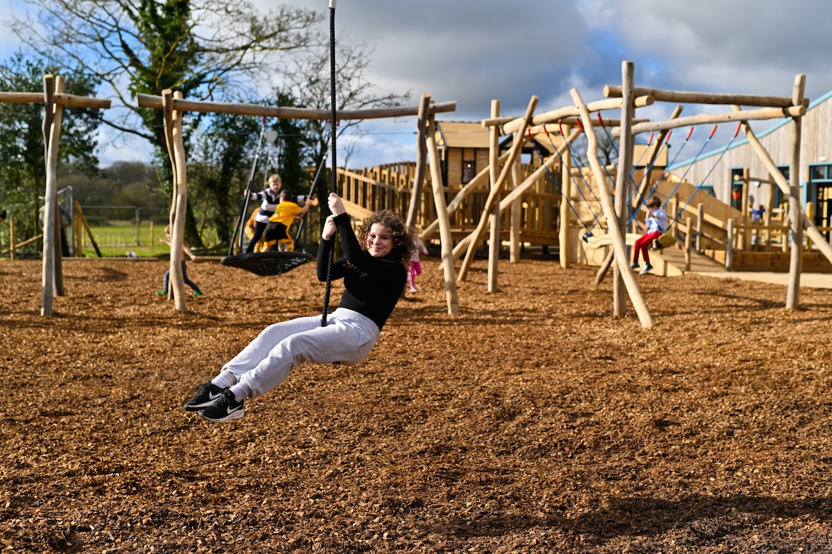 Outdoor zip wire for all ages at Hockerhill Adventure Playbarn indoor and outdoor play in Staffordshire by CAP.CO