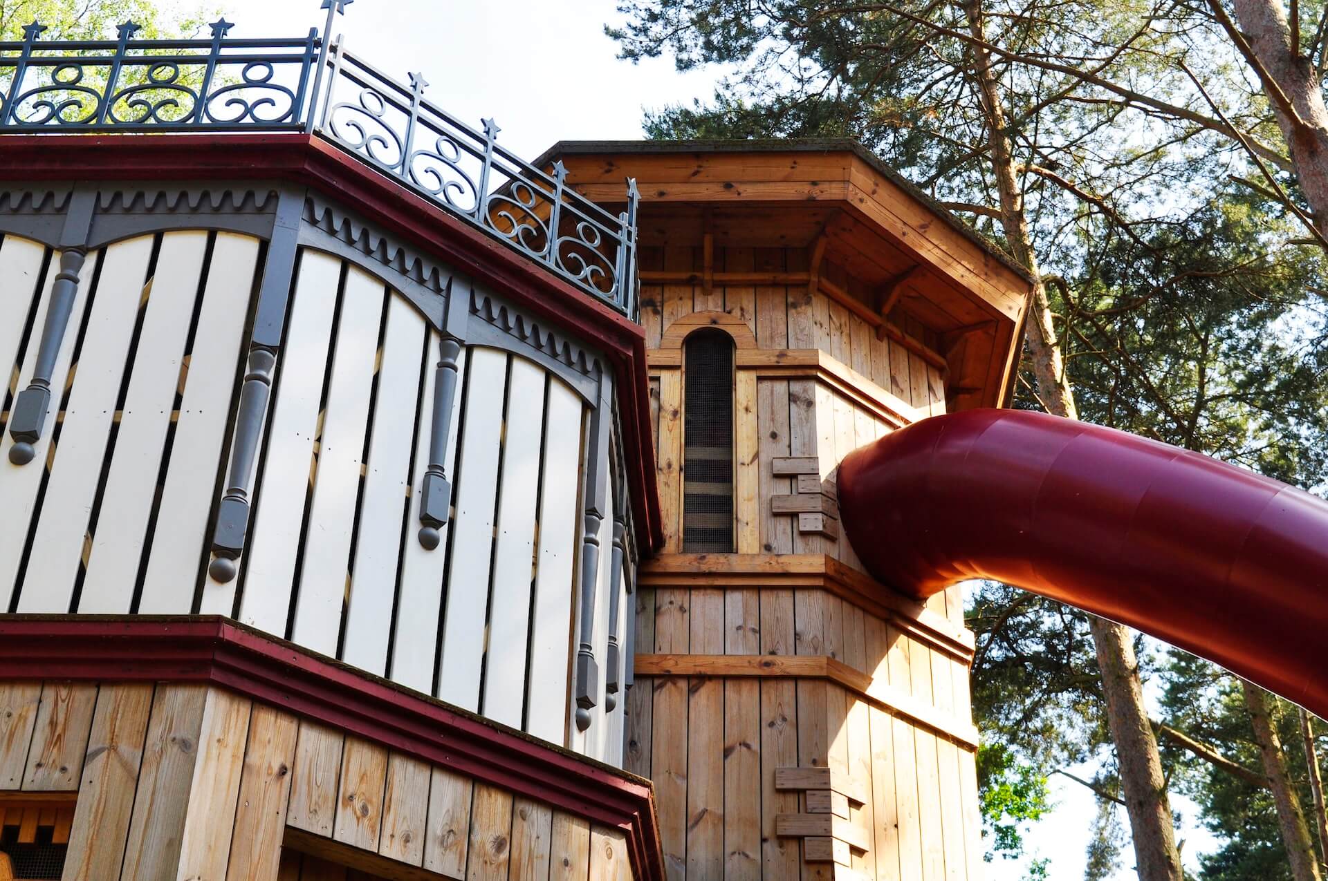 Tower details on the adventure play at Sandringham Estate by CAP.CO